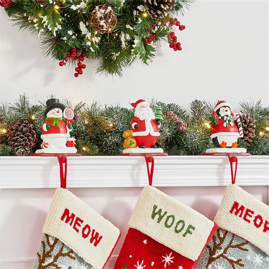 Outlet ✔️ Glitzhome® 7" Santa, Snowman & Penguin Stocking Holder Set ⭐ 6 Outlet ✔️ Glitzhome® 7" Santa, Snowman & Penguin Stocking Holder Set ⭐ - Image 4