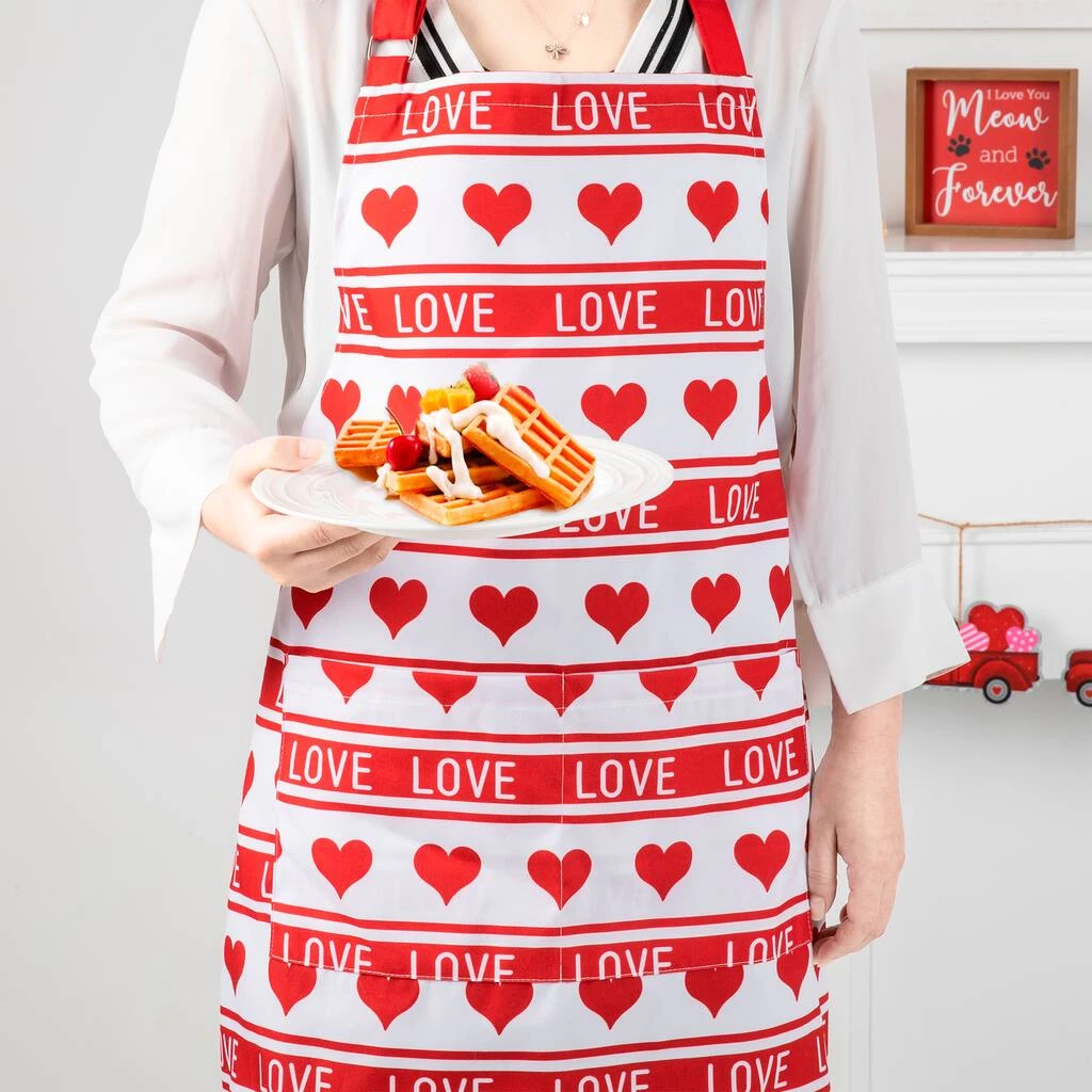 Outlet π Glitzhome® 31.25" Fabric Valentine's Heart Apron β 4 Outlet π Glitzhome® 31.25" Fabric Valentine's Heart Apron β - Image 2