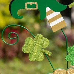 Wholesale 🛒 Glitzhome® 31.5" Wooden St. Patrick's Leprechaun Belt Décor 🛒 -Glitzhome Sales D582827S 6